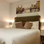 Old Town Romantic Apartment. Breslau-Wroclaw.